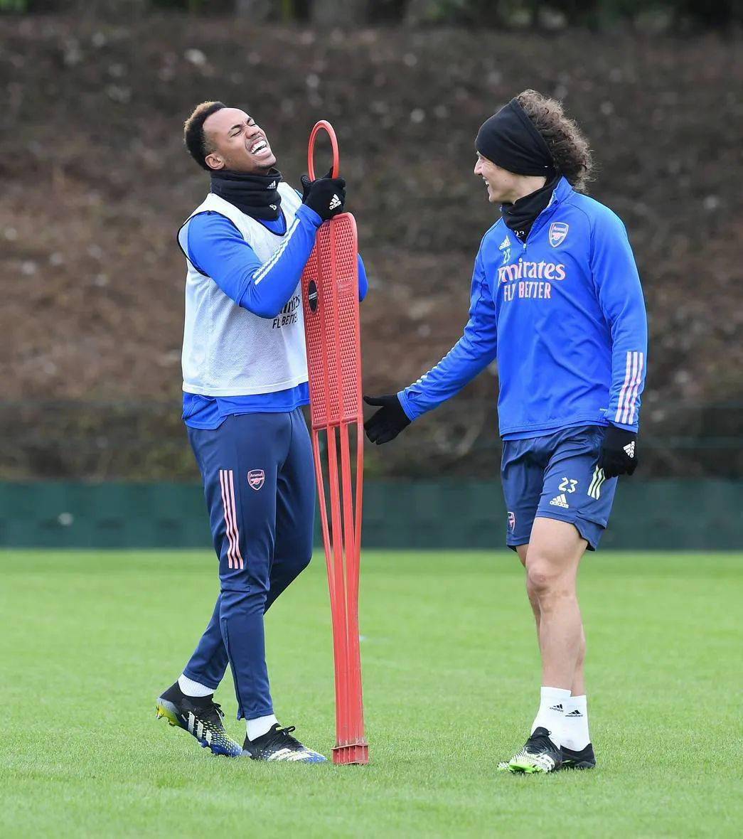 华体会体育-佛罗伦萨战术调整，努力迎战强劲对手的简单介绍  第2张